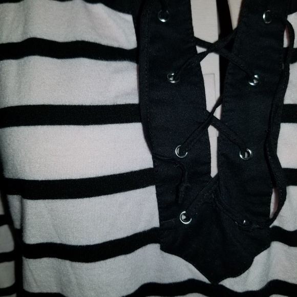 Weekends by Chico's pink & black size 1 Lace-up - Picture 3 of 7